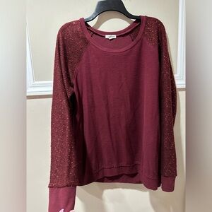 maroon sweater‎ with sparkly sleeves